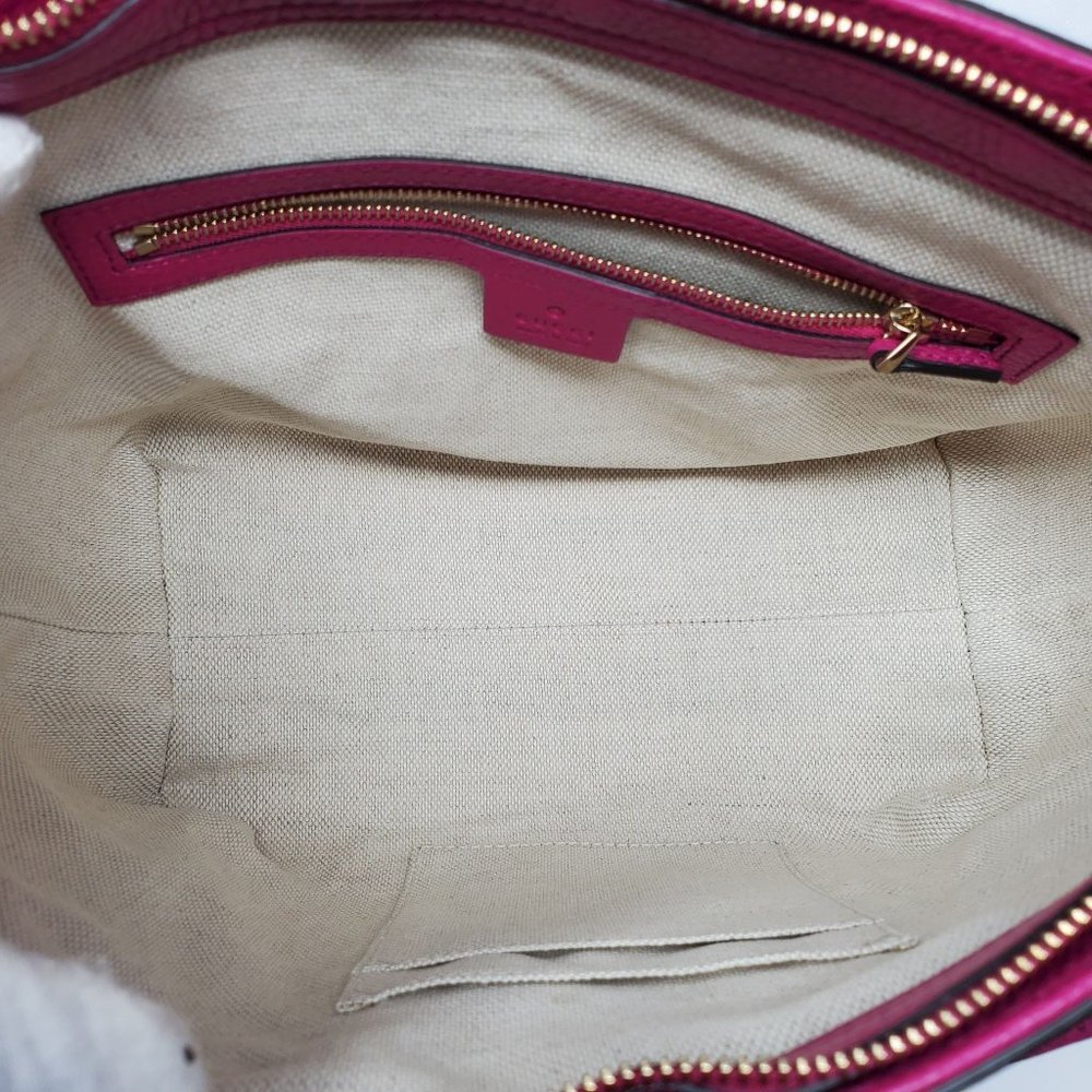 100% Auth GUCCI Soho Calfskin Crossbody Bag - Picture 9 of 13